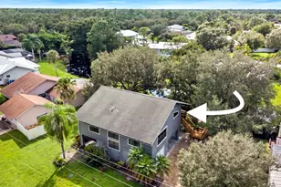 8070 SE River Ln, Stuart, FL 34997 - Photo 22