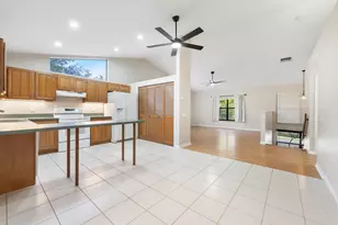 8070 SE River Ln, Stuart, FL 34997 - Photo 8