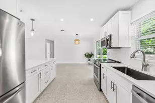 371 Saturn Ave, Tequesta, FL 33469 - Photo 6