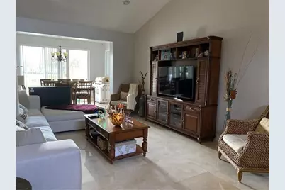 10474 Lake Vista Circle, Boca Raton, FL 33498 - Photo 4