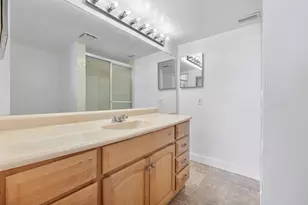 5828 Coral Lake Dr, Margate, FL 33063 - Photo 18