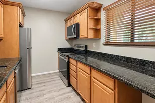918 SW 9th St Cir, Boca Raton, FL 33486 - Photo 2
