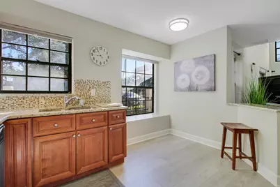 587 Prestwick Circle #2, Palm Beach Gardens, FL 33418 - Photo 38