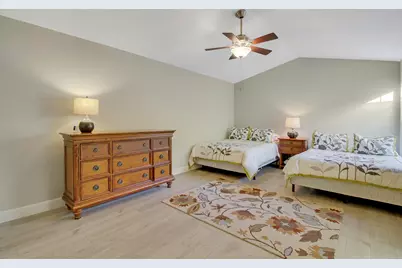 587 Prestwick Circle #2, Palm Beach Gardens, FL 33418 - Photo 20