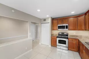 22068 Las Brisas Cir, Boca Raton, FL 33433 - Photo 14