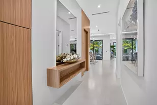 237 NE 11th St, Delray Beach, FL 33444 - Photo 10