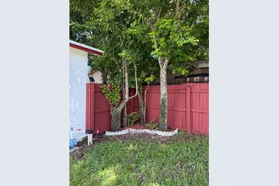 7440 Freedom Street, Hollywood, FL 33024 - Photo 18