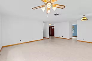 5611 SW 97th Terrace, Cooper City, FL 33328 - Photo 12