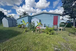 570 NE 47th Ct, Deerfield Beach, FL 33064 - Photo 22