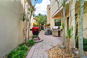23260 Mirabella Cir N, Boca Raton, FL 33433 - Photo 40