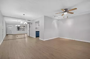 850 SW 133rd Terrace, Pembroke Pines, FL 33027 - Photo 10