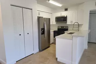 771 N Pine Island Rd, Plantation, FL 33324 - Photo 2