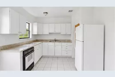 5619 McKinley #A-H, Hollywood, FL 33021 - Photo 10
