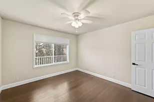 11375 Lakeview Dr, Coral Springs, FL 33071 - Photo 18
