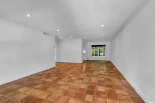 770 E Camino Real, Boca Raton, FL 33432 - Photo 2