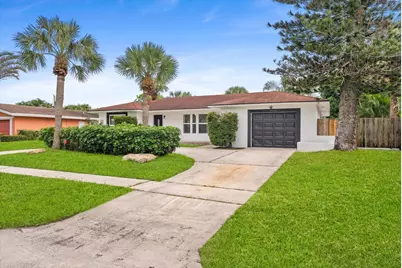 1660 40th Street, West Palm Beach, FL 33407 - Photo 2