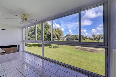 4402 Martinique Court #D2, Coconut Creek, FL 33066 - Photo 12