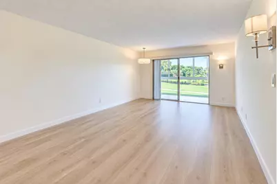 4402 Martinique Court #D2, Coconut Creek, FL 33066 - Photo 8