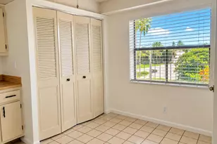 357 N Rock Island Rd, Margate, FL 33063 - Photo 8