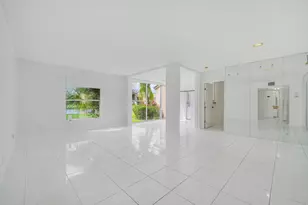 8577 Boca Glades Blvd W, Boca Raton, FL 33434 - Photo 4