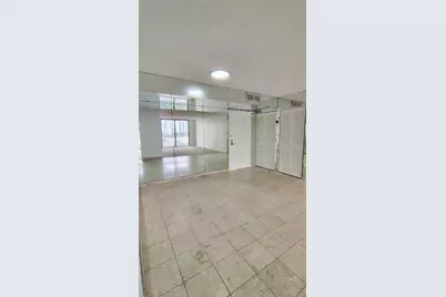 210 174th Street #808, Sunny Isles Beach, FL 33160 - Photo 10