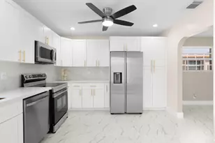 3921 NW 35th Terrace, Lauderdale Lakes, FL 33309 - Photo 16
