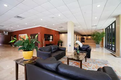 400 Kings Point Drive #1426, Sunny Isles Beach, FL 33160 - Photo 8