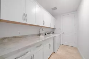 2565 NW 69th St, Boca Raton, FL 33496 - Photo 48