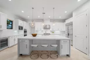 2565 NW 69th St, Boca Raton, FL 33496 - Photo 14