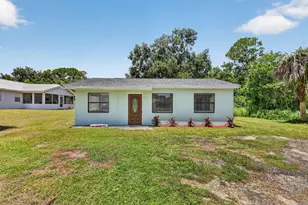 2205 N 44th St, Fort Pierce, FL 34946 - Photo 1