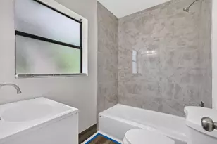 2205 N 44th St, Fort Pierce, FL 34946 - Photo 20