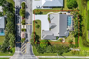 1801 SW Hunters Club Way, Palm City, FL 34990 - Photo 2