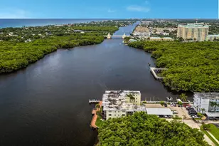 710 NE 7th St, Boynton Beach, FL 33435 - Photo 28