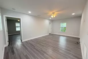 520 Hampton Rd, West Palm Beach, FL 33405 - Photo 8