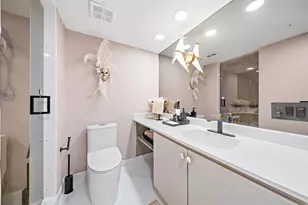 1900 Consulate Pl, West Palm Beach, FL 33401 - Photo 10