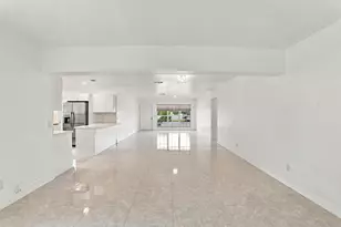 110 NE 152nd St, Miami, FL 33162 - Photo 8
