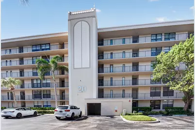20 Royal Palm Way #301, Boca Raton, FL 33432 - Photo 1