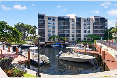 20 Royal Palm Way #301, Boca Raton, FL 33432 - Photo 4