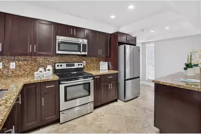 20 Royal Palm Way #301, Boca Raton, FL 33432 - Photo 10
