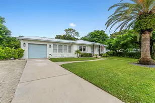 2041 Buena Vista Blvd, Vero Beach, FL 32960 - Photo 4