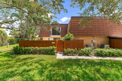 2610 26th Court #2610, Jupiter, FL 33477 - Photo 2