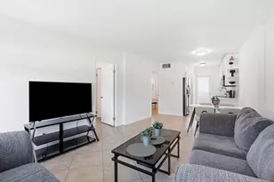 3250 NE 28th St, Fort Lauderdale, FL 33308 - Photo 8
