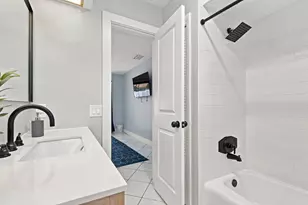 2102 NE 68th St, Fort Lauderdale, FL 33308 - Photo 48