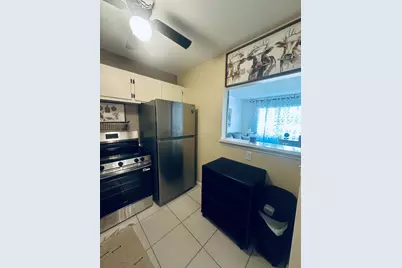 2031 Durham B, Deerfield Beach, FL 33442 - Photo 10