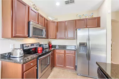 2851 W Prospect Road, Fort Lauderdale, FL 33309 - Photo 10