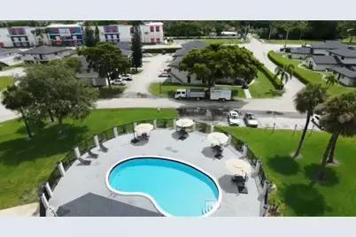 820 W Tiffany Drive #3, Mangonia Park, FL 33407 - Photo 10
