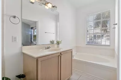 107 Pond Apple Lane #103, Jupiter, FL 33458 - Photo 30