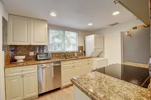 49 SE 7th Ave, Delray Beach, FL 33483 - Photo 44