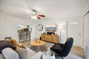 49 SE 7th Ave, Delray Beach, FL 33483 - Photo 4