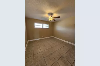 1200 W Blue Heron Boulevard #8, Riviera Beach, FL 33404 - Photo 10